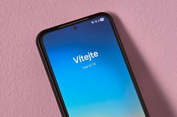 Samsung konečně aktualizuje. Nově se Android 15 dostává na řadu Galaxy S23