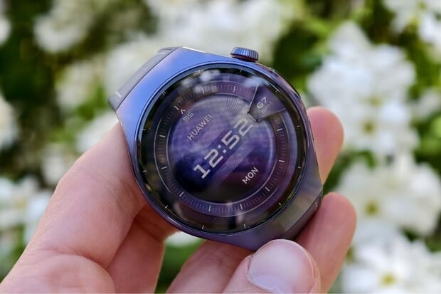 Revoluce ve zdravotním monitoringu? Huawei Watch 5 sbírají data ze zápěstí i prstu