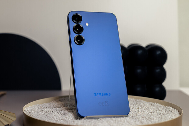 Ceny Samsungů extrémně padly, Galaxy S25 za lepší cenu ještě nebyl
