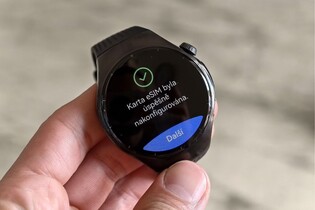 Huawei dohání Apple a Samsung: Watch 5 nově podporují eSIM se sdíleným číslem