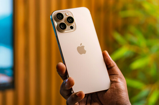 iPhone 16 Pro nebyl dosud výhodnější, vychází na pouhých 649 Kč měsíčně