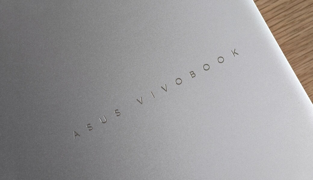 ASUS Vivobook S16 a S14