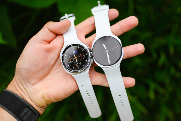 Samsung spustil rekordní 50% slevu, Galaxy Watch8 a Galaxy Ring koupíte za 4 tisíce