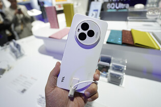 TCL NXTPAPER 60 Ultra má displej jako matný papír, sluší to i Juniorovi