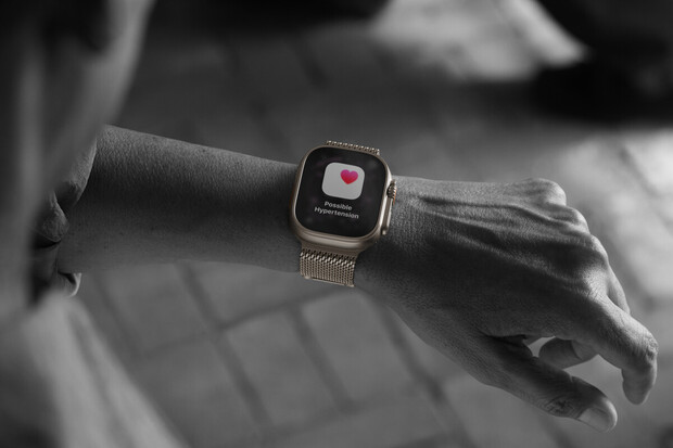 Mobilní Starlink od SpaceX rozšiřuje pokrytí na Apple Watch v Kanadě a Japonsku