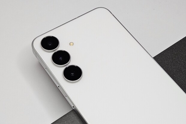 Pátý člen prémiové rodiny: testujeme nový Samsung Galaxy S25 FE