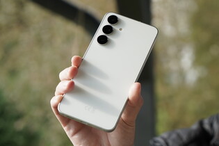 Fotí dostatečně dobře? Vyzkoušeli jsme Samsung Galaxy S25 FE