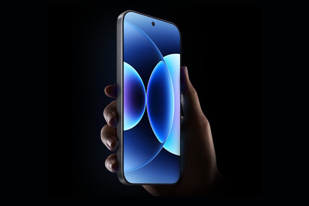 Xiaomi 17 Pro a 17 Pro Max mají na zádech skoro třípalcový displej