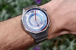 Huawei Watch GT 6 Pro Titanium na zápěstí jsou nevídaně praktickou i stylovou volbou