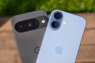 Podívejte se, jak fotí iPhone 17 vs. Pixel 10. Která novinka má lepší kamery?