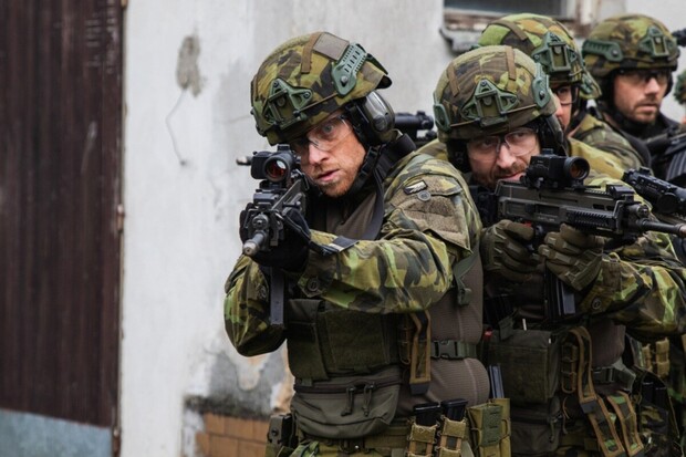 Česká armáda si staví vlastní 5G síť. Bude fungovat, i když přijde blackout 