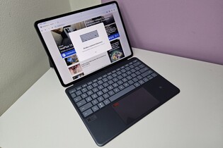 Hledáte obří tablet s perfektní klávesnicí? V redakci testujeme OnePlus Pad 3