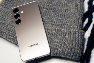 ISIC rekordně zlevňuje Samsungy. Galaxy S25 vyjde jen na pouhých 13 tisíc 