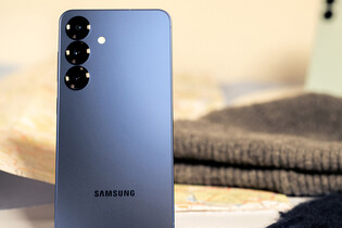 Ceny Samsungů stále padají. Galaxy S25 koupíte za pouhých 13 990 Kč