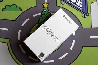 Parfém: Příběh Motoroly aneb jak vzniká „navoněná“ krabička v praxi?