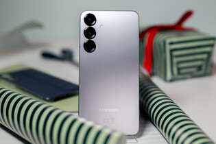 Vlajkovky Samsungu zlevnily na ceny střední třídy. Galaxy S25 nestojí ani 15 tisíc