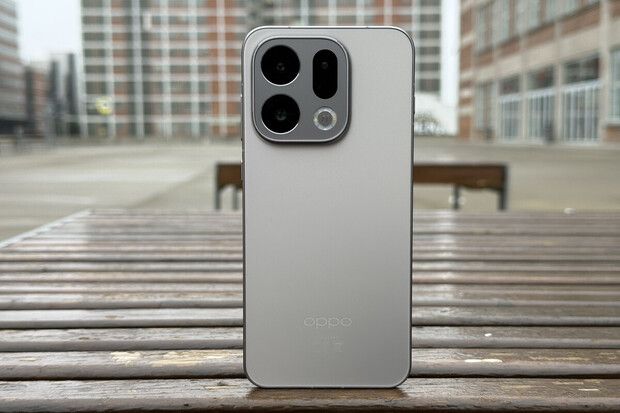 Skvělé Oppo Find X9 Pro dorazilo: je to špičkový fotomobil s obří 7 500mAh baterií