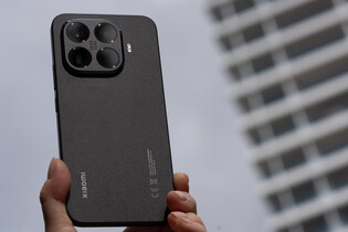 Dárky na poslední chvíli: Galaxy S25 i Xiaomi 15T Pro ve vánoční slevě