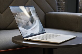 Nejvýkonnější Snapdragon v notebooku: ASUS ukázal Zenbook A16