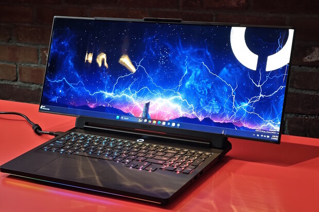 Lenovo ukazuje budoucnost: budeme displeje místo skládaní rolovat?