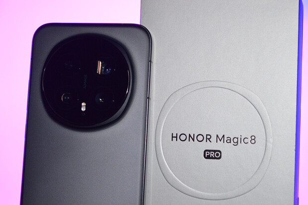 Honor Magic8 Pro má brutální výbavu. K nákupu dostanete dárek v hodnotě 4 490 Kč