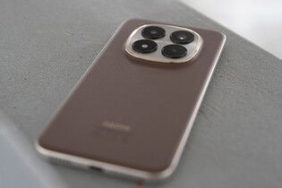 Ušetřete na bestselleru od Xiaomi. Má 200Mpx foťák a brutální 100W nabíjení