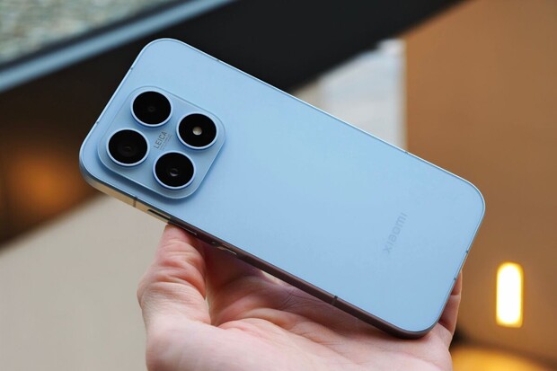 Kompaktní „velikán“  Xiaomi 17 boduje baterií, výkonem i fotovýbavou Leica