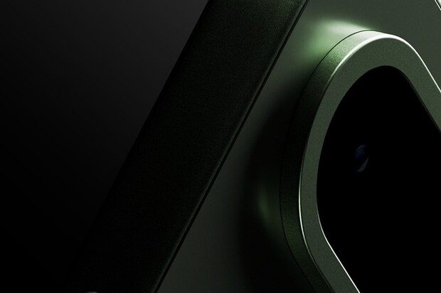 Tecno láká na nový telefon. Líbí se vám změna designu? 