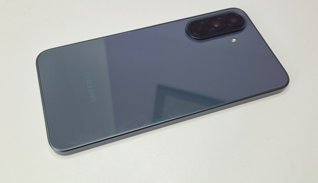 Samsung Galaxy A37