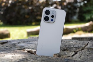 Vivo V70