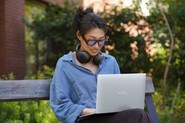 Souboj muších vah: nový Dell XPS 13 chce vyzvat MacBook Neo 