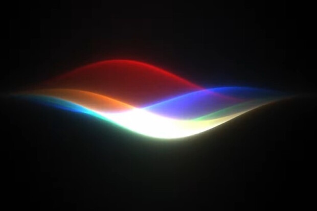 Nová Siri (AI) je tady. Slibuje lepší konverzaci, multimodalitu a vůbec všechno