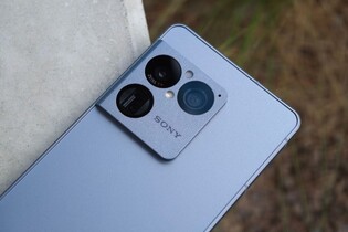 U nás ji neseženete, přesto jsme s ní fotili. Takhle si vede nová Xperia 1 VIII