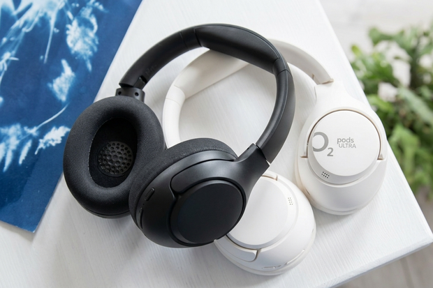 O2 rozšiřuje nabídku sluchátek. Nová Pods ULTRA dáte přímo přes hlavu