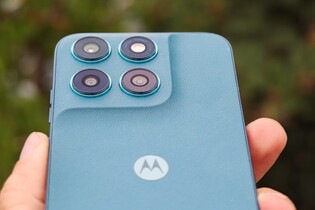 Motorola Moto G77