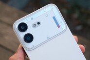 Jak fotí nový Nothing Phone (4b) s Ultra XDR a 50Mpx fotoaparátem?