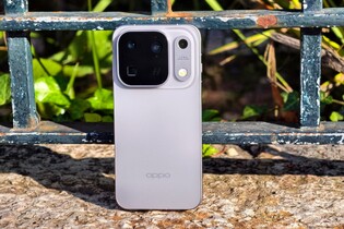 Fotí skvěle, ale co cenovka? Známe české ceny Oppo Find X10 (Pro Max)
