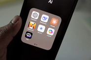 Pořádná konkurence pro Gemini a ChatGPT. Na Android a iOS přichází Claude Duet