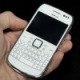 Nokia E6: recenze dotykového pracanta