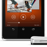 Sony Xperia V: špičková, odolná, s 13Mpx fotoaparátem i LTE