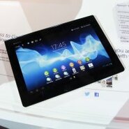Sony Xperia Tablet S rozebrán, podívejte se pod pokličku