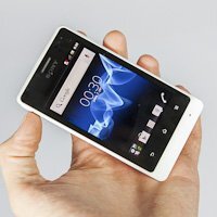 Odolná Sony Xperia go zvládne bez úhony i zimní radovánky (video)