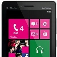 Nokia Lumia 810 je pro T-Mobile upravená a vylepšená Lumia 820