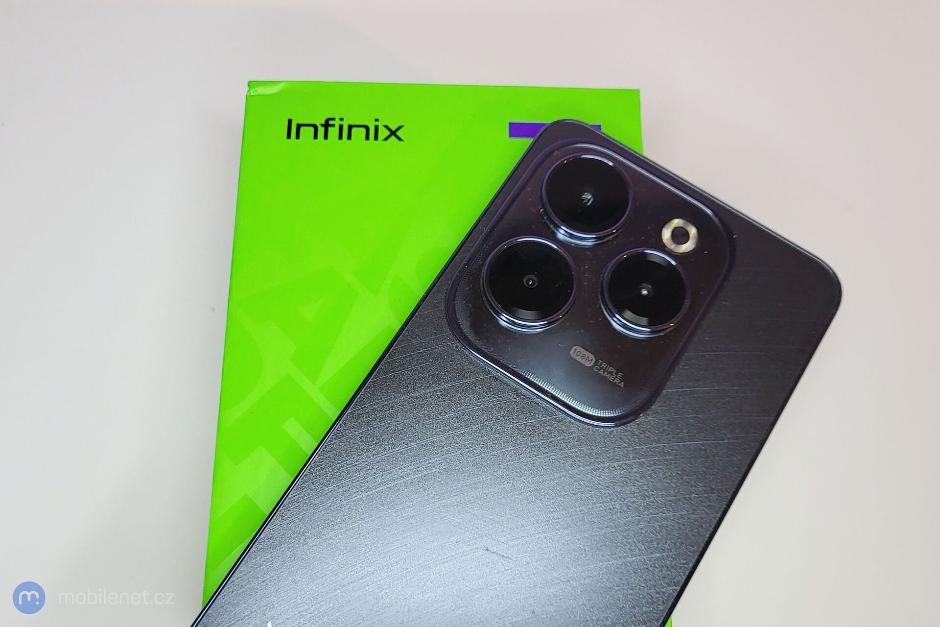 Infinix Hot 40 Pro