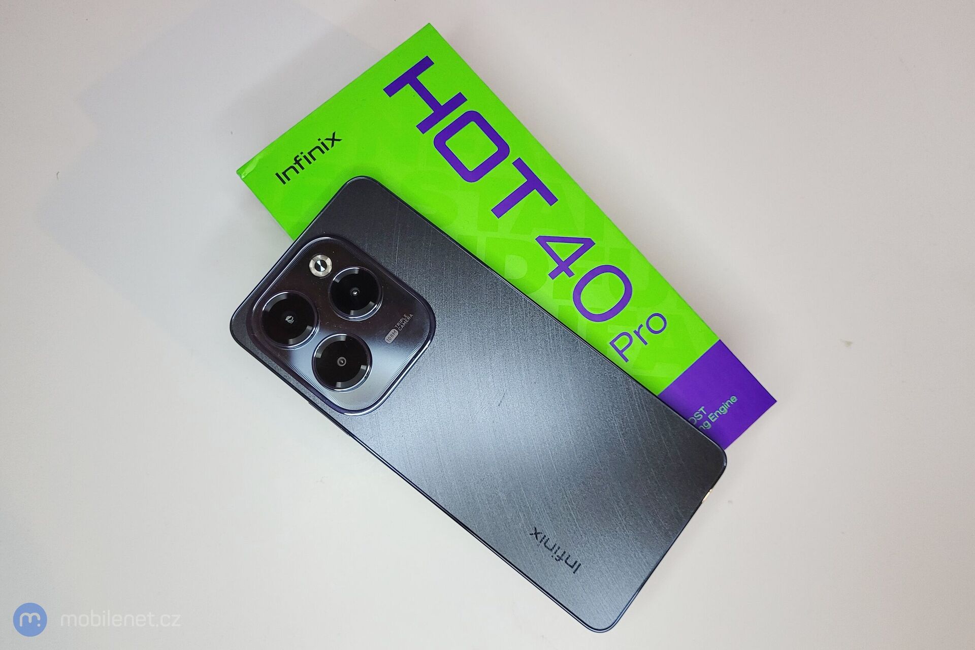 Infinix Hot 40 Pro