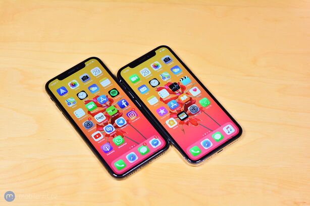 iPhone X vs iPhone Xs