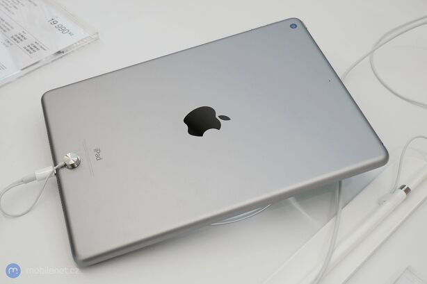 iWant OC Nový Smíchov