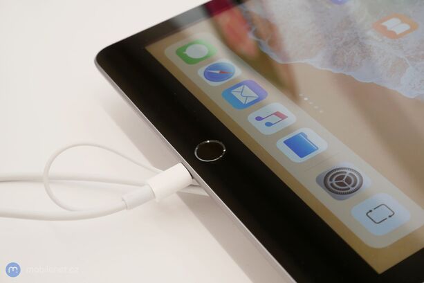 iWant OC Nový Smíchov