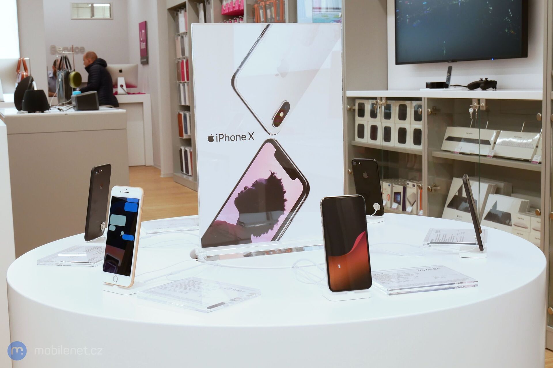 iWant OC Nový Smíchov