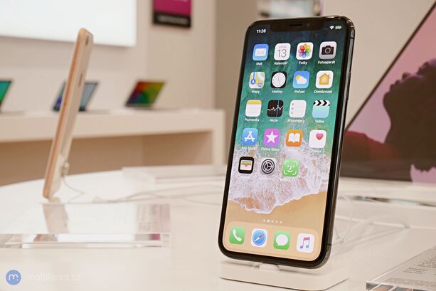 iWant OC Nový Smíchov